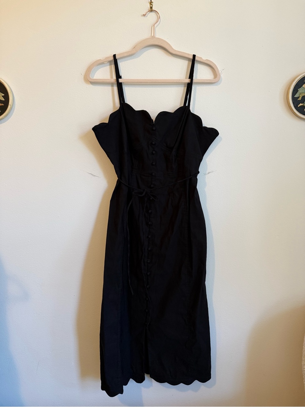 Anthropologie Black Scalloped curvy cocktail dress Size 10
